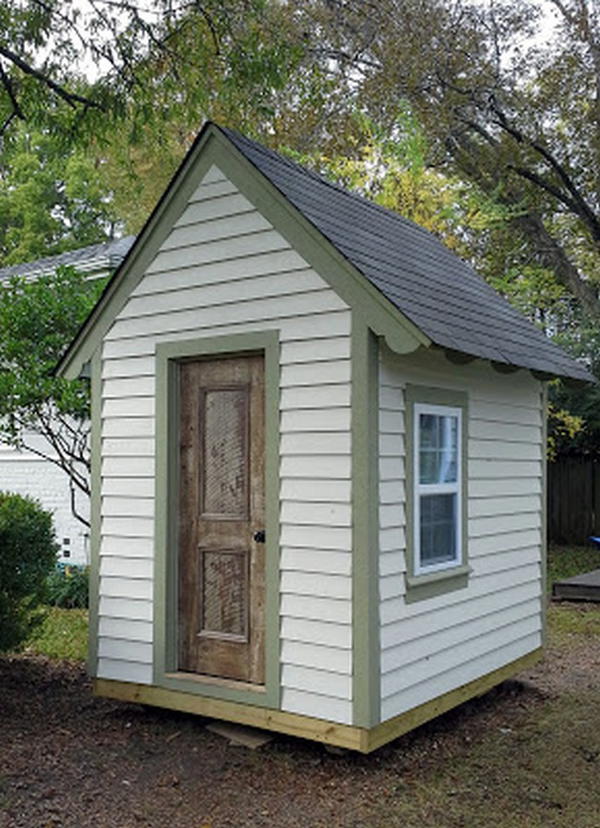 The Salvaged Goods Tiny House Build