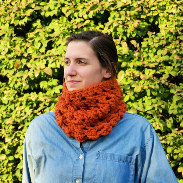 Crisscross Crochet Neck Warmer Pattern