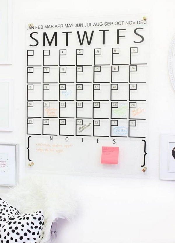 DIY Acrylic Calendar