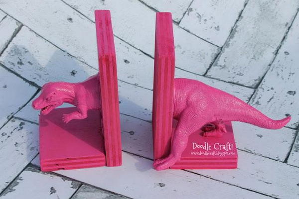 DIY Dinosaur Bookends