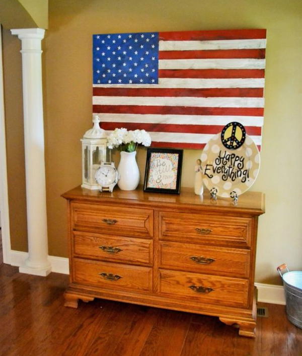 DIY Distressed Wooden Flag