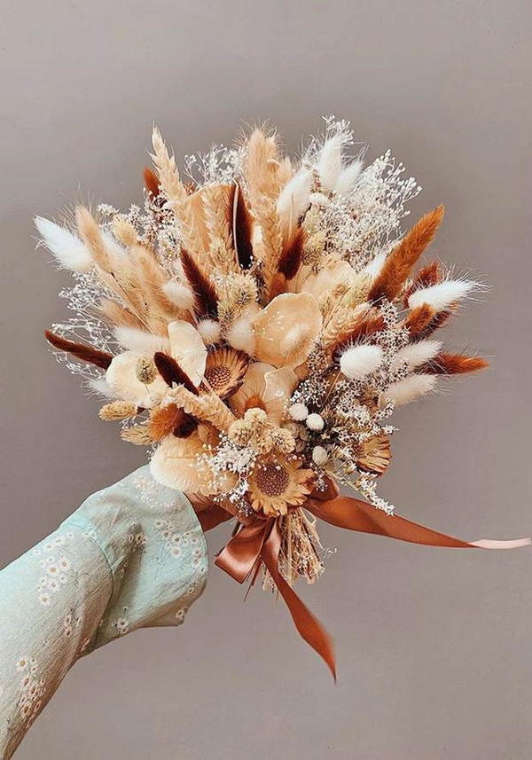 DIY Dried Flower Bouquet