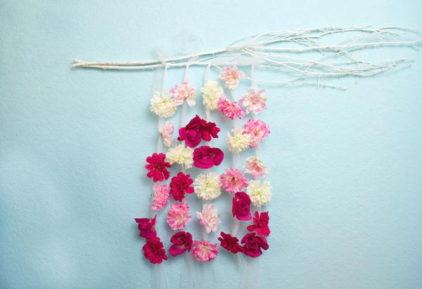 DIY Floral Wall Hanging