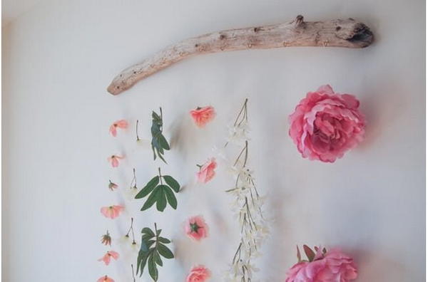 DIY Flower Wall Hanging