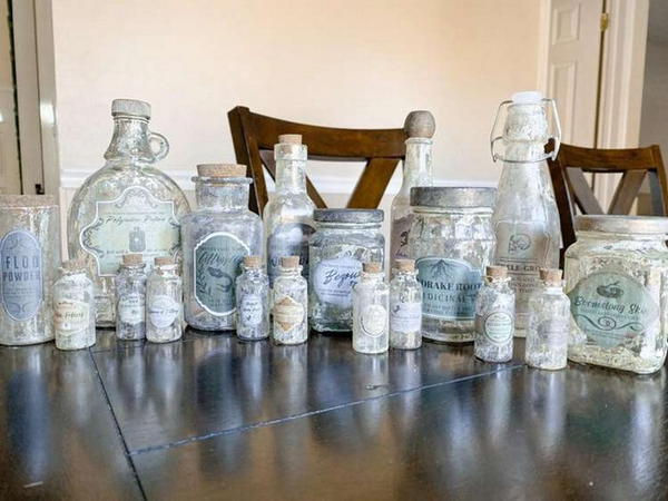 DIY Harry Potter Potion Bottles