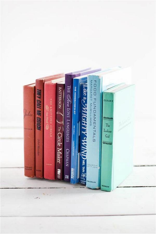 DIY Invisible Bookends