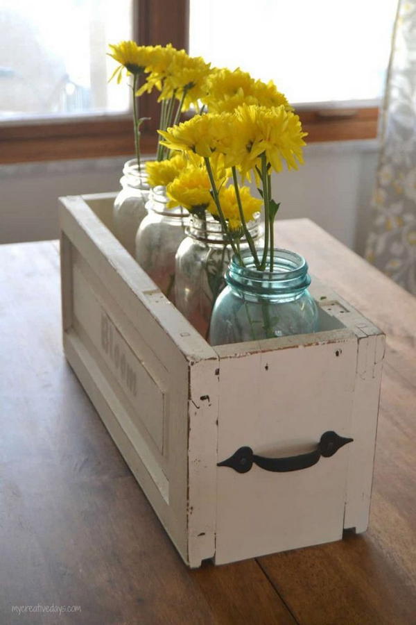 DIY Mason Jar Caddy