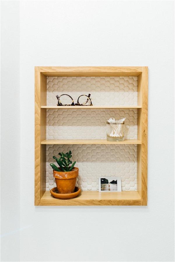 DIY Modern Medicine Cabinet Makeover