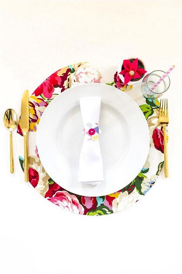 DIY No-Sew Floral Fabric Placemats