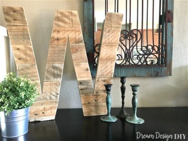 DIY Pallet Wood Letter 
