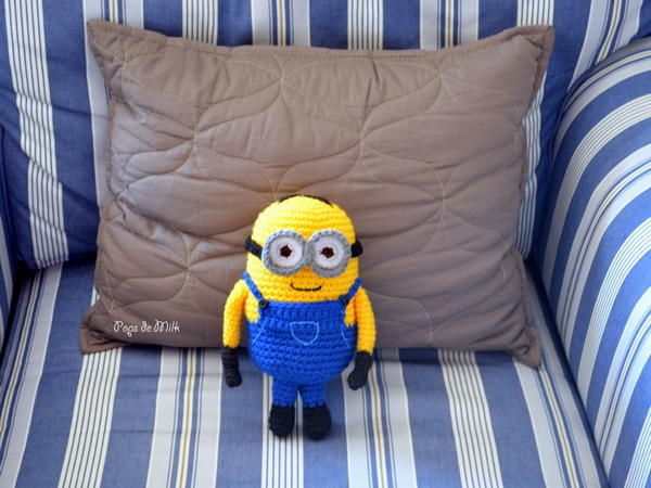 Dave the Minion Crochet Pattern