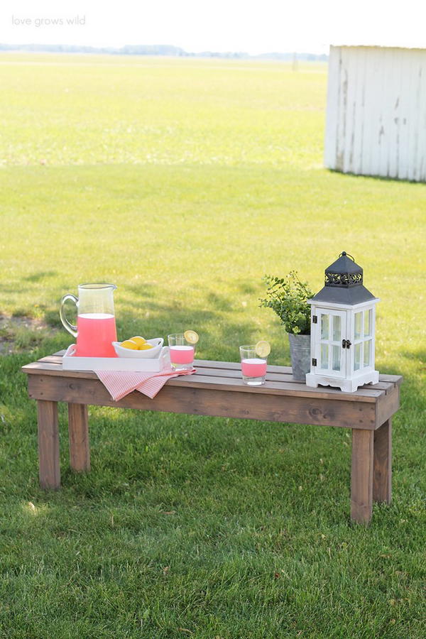 Easy DIY Outdoor Bench