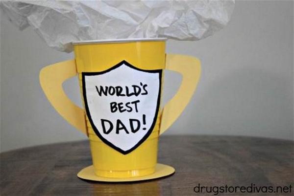 Easy Worlds Best DAD gift