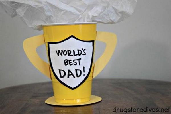 Easy Worlds Best DAD gift