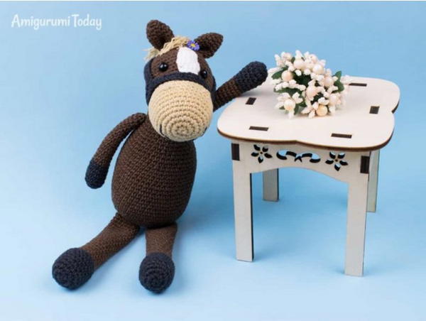 Farm Horse Crochet Pattern