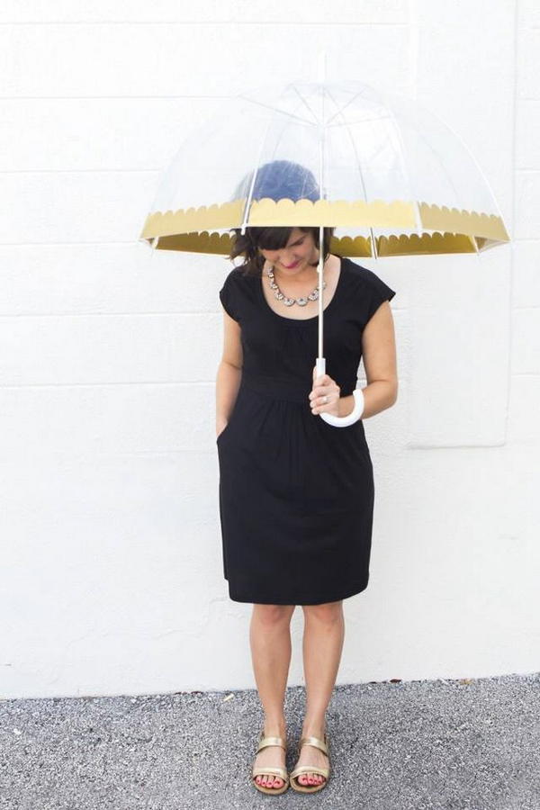 Gold Scalloped Umbrella