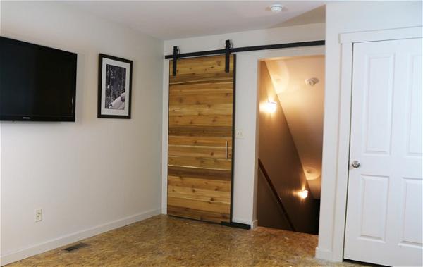 How To Make A Sliding Barn Door 