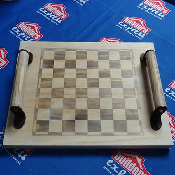 Laminated Pine Chess 