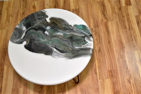 Make A Epoxy Resin Table Top