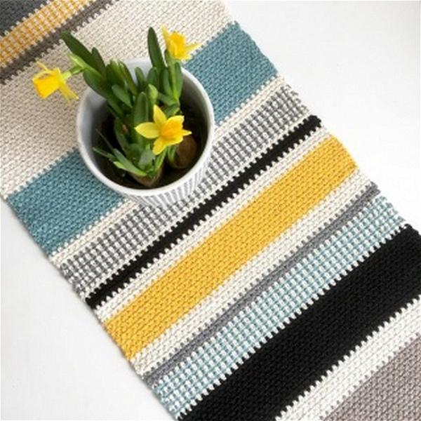 Moss Stitch Table Runner