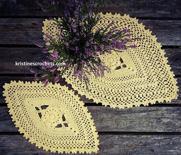 Oval Flower Doily Table Runner