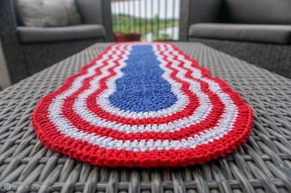 Patriotic Table Runner Crochet Pattern