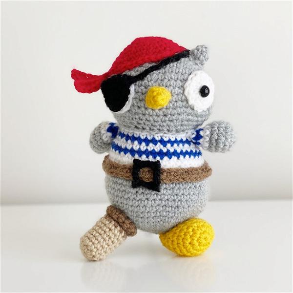 Peggy The Pirate Owl