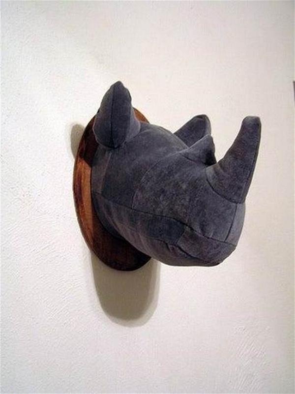 Rhino Trophy Head