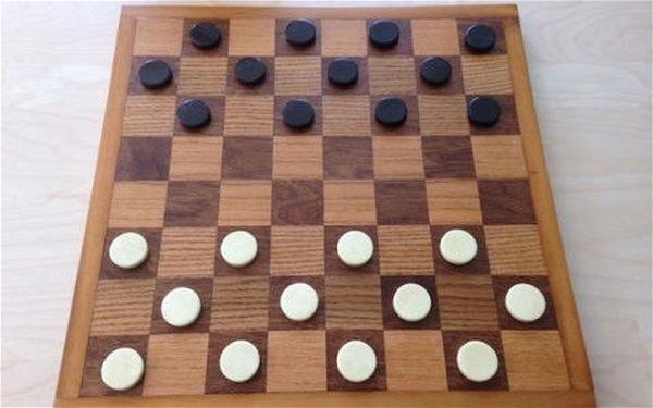 Simple Chess and Checkers Board Plan