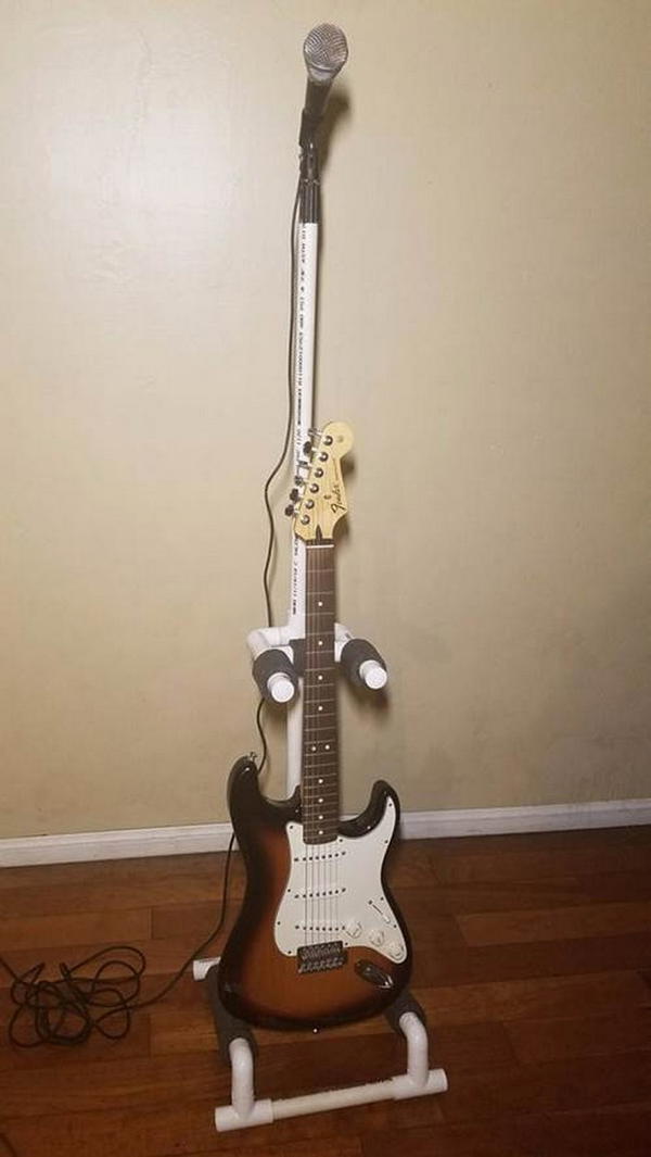 2-in-1 Guitar and Mic Stand DIY