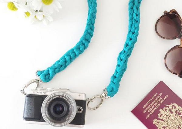 Crocheted Camera Strap Tutorial