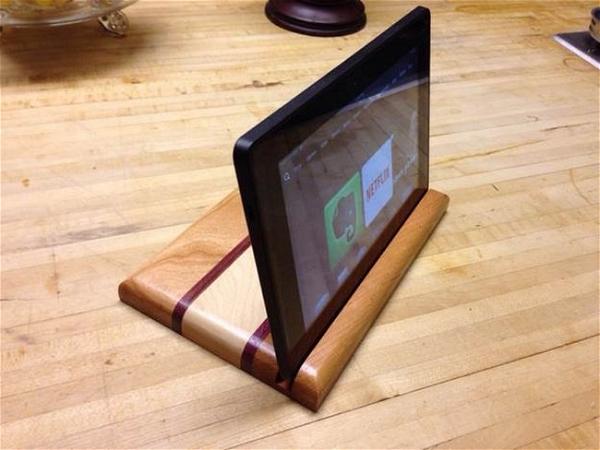 DIY Custom Wooden Tablet Stand
