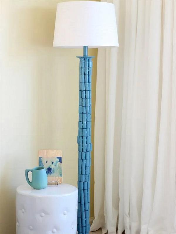 DIY Lamp Makeover With Wine Corks