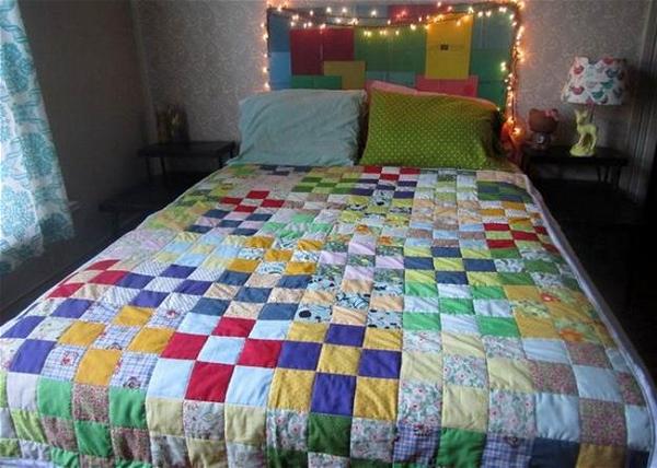 23 DIY Homemade Quilt Ideas - Mint Design Blog