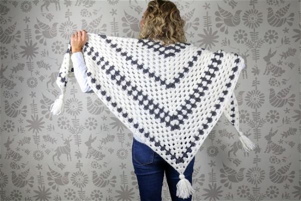 Newsprint Crochet Granny Stitch Shawl