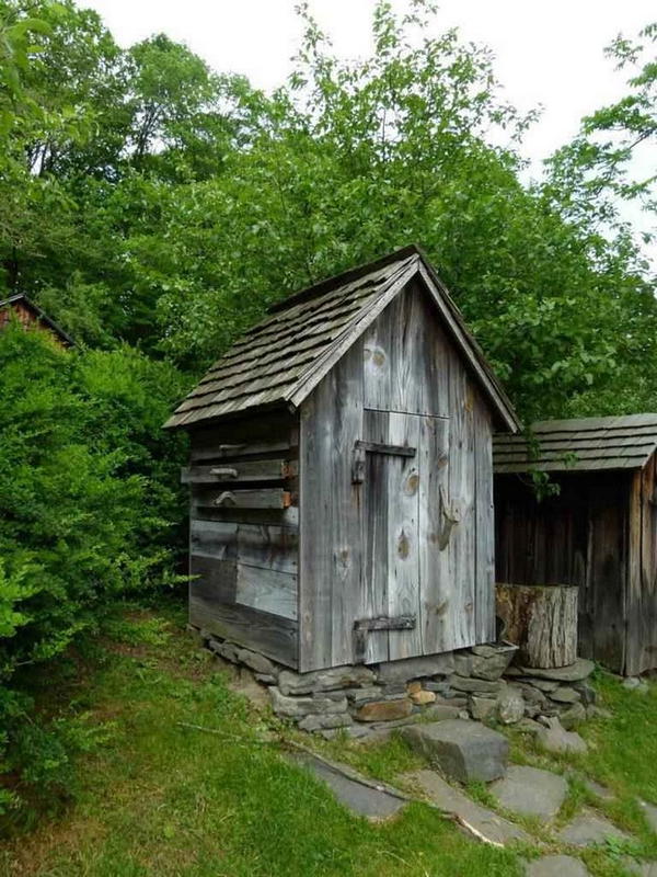 Build A Backyard Smokehouse