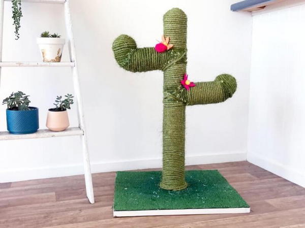 DIY Cat Scratching Post 2