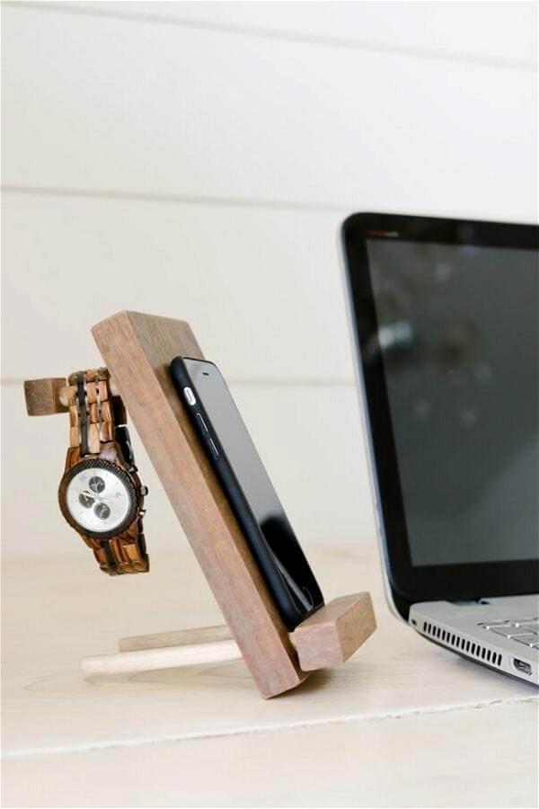 DIY Cellphone Stand With Accessory Holder