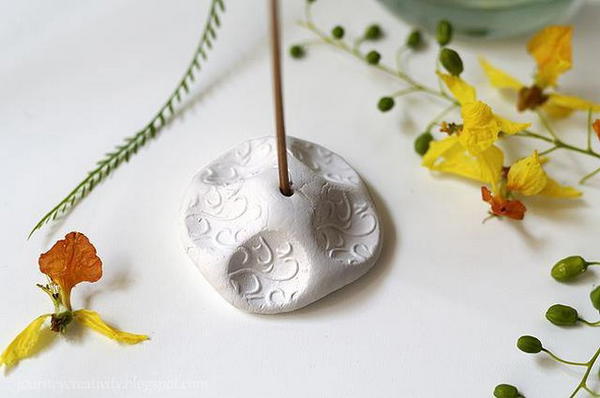 DIY Clay Incense Holder