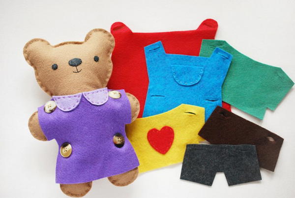 DIY Felt Dress-up Bear