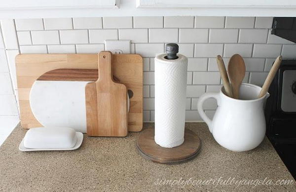 DIY Industrial Pipe Paper Towel Holder