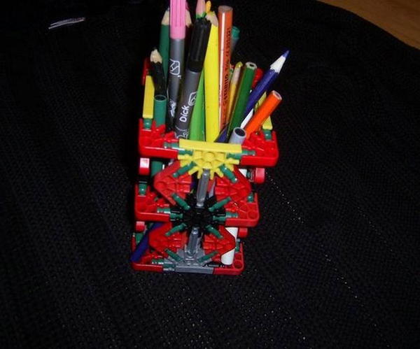 DIY Knex Pencil Holder