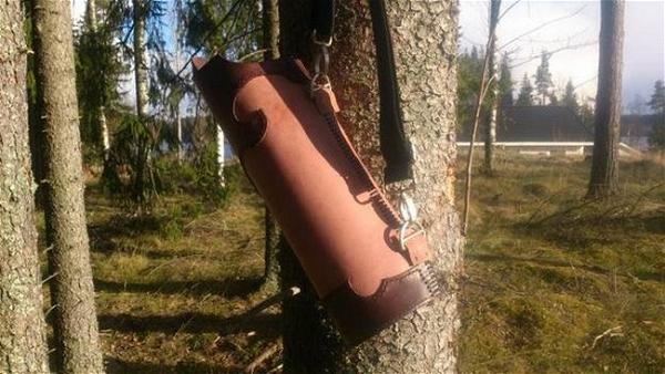 DIY Leather Quiver