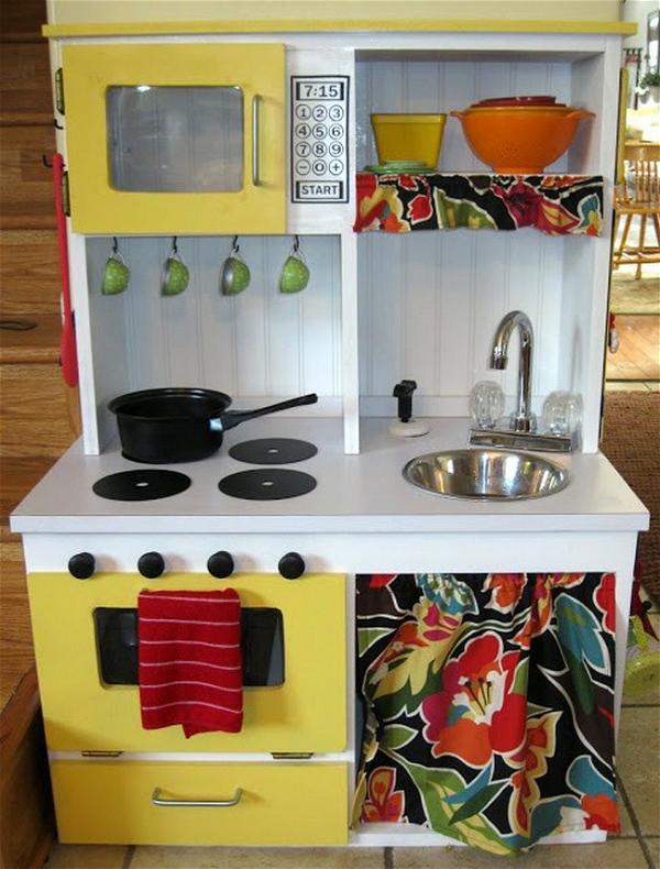 DIY Play Kitchen With Cabinet
