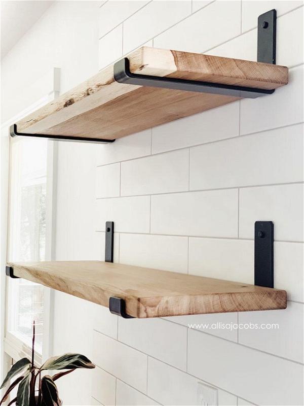 DIY Wood Shelf
