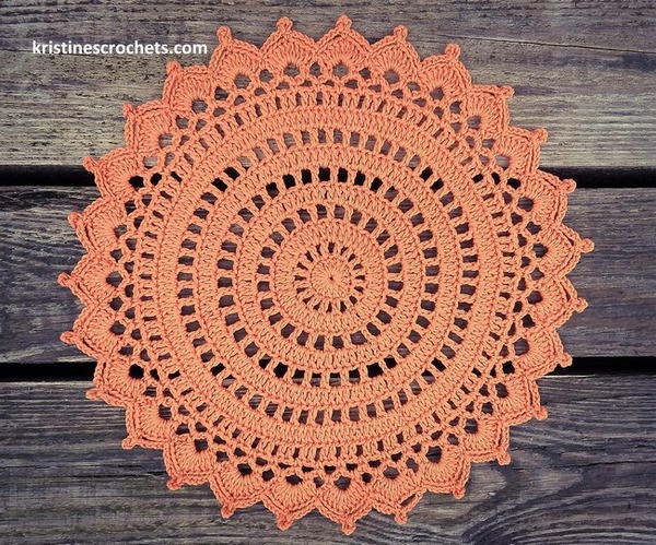 Decorative Doily Placemat