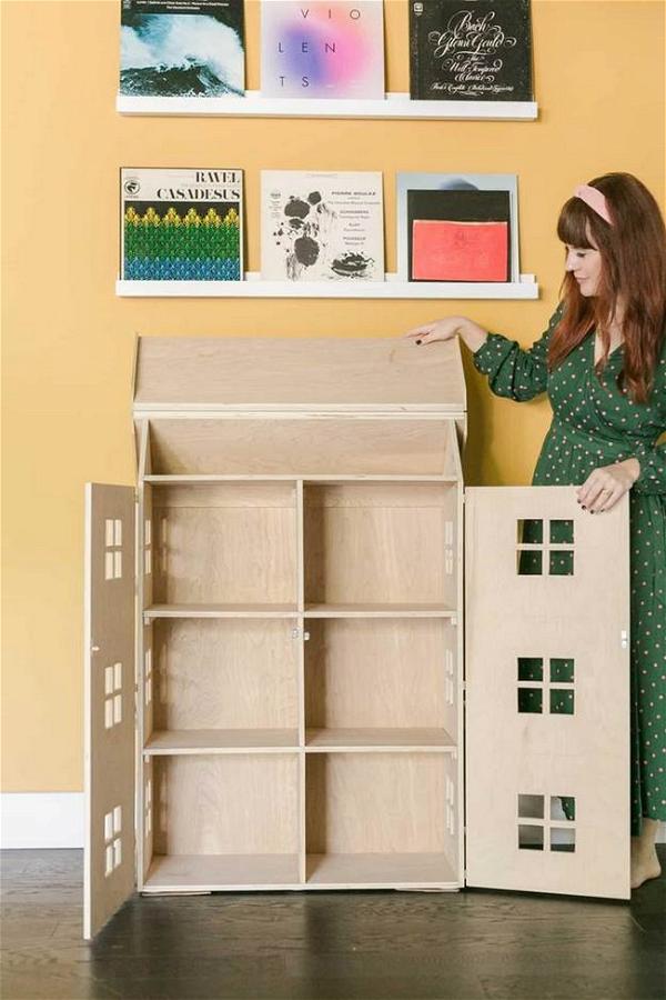 How To Build A DIY Dollhouse
