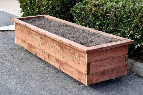 How To Build A Planter Box On Wheels