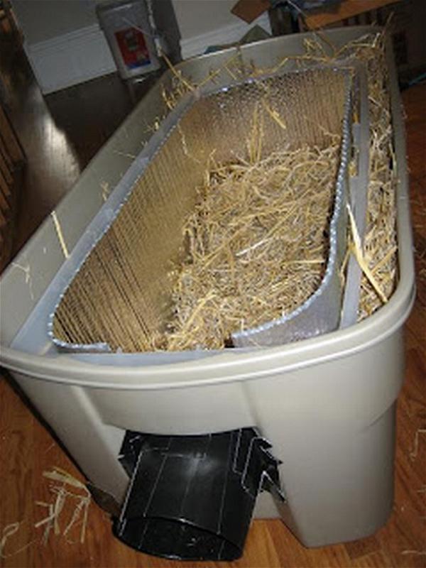 Insulated Winter Cat Shelter