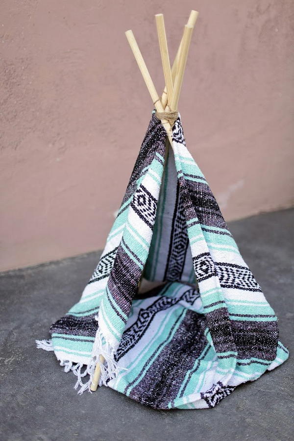 Loveable Cat Teepee